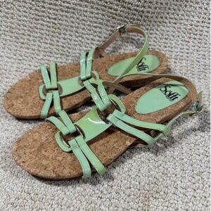 Sofft‎ Catl 13 Sandals Womens 9.5 Green Boho Chic Low Wedge Slingback Strappy